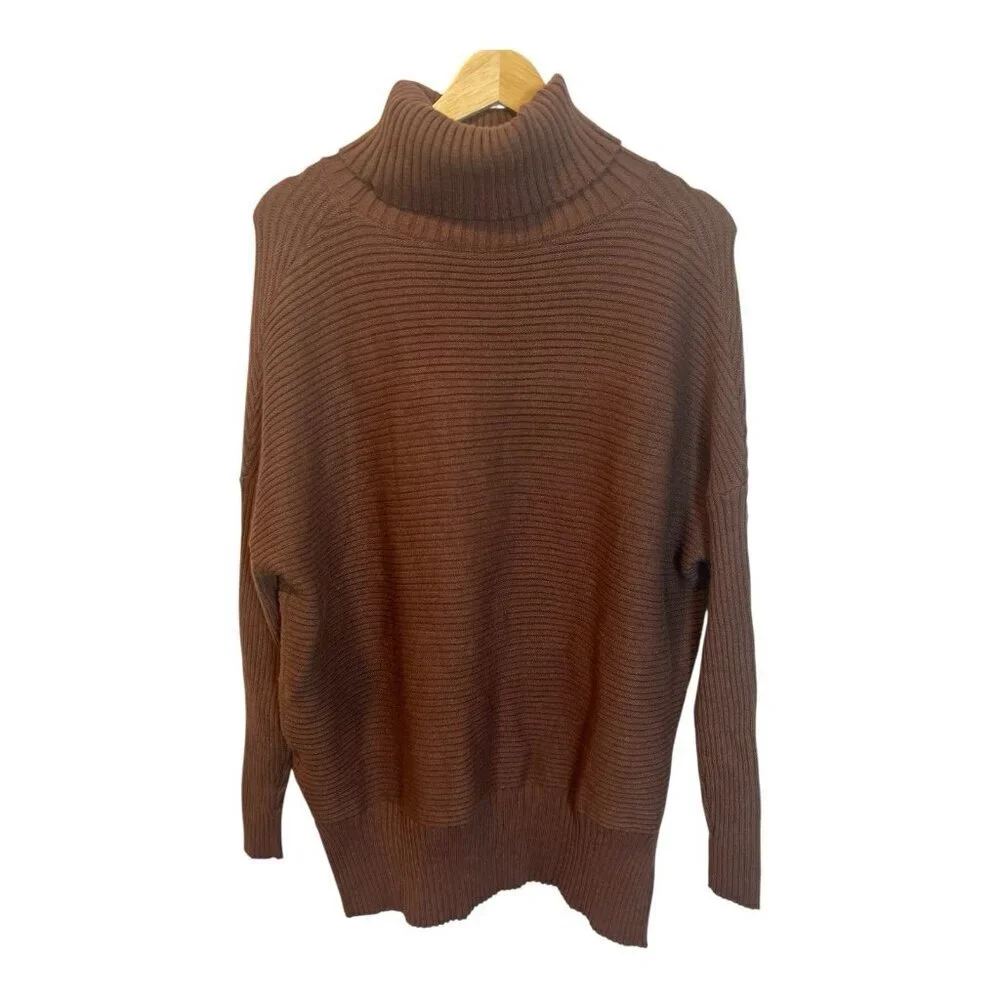 Women's Turtleneck Brown Sweater Medium Ribbed Knit Pullover Oversized Casual